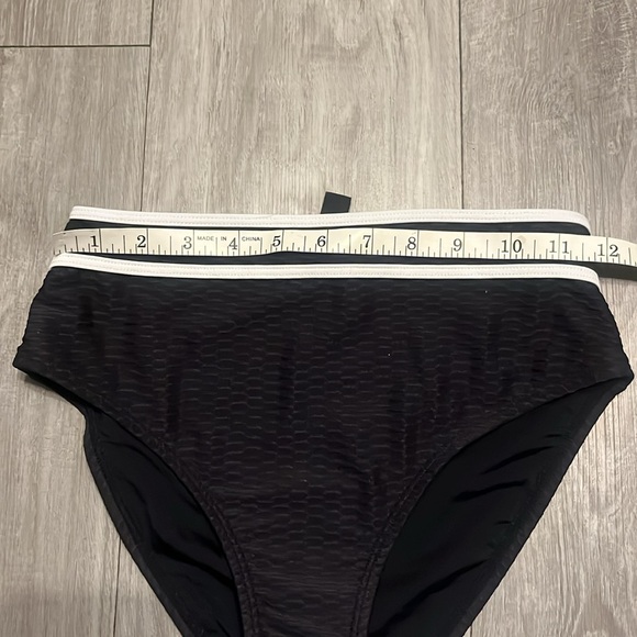 Niptuck 2 piece bikini set - Picture 11 of 13